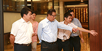 深圳企業(yè)聯(lián)合會、深圳企業(yè)家協(xié)會吳井田執(zhí)行會長到寶鷹調(diào)研指導(dǎo)工作