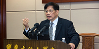 國際華人李大西走進(jìn)寶鷹文化大講堂