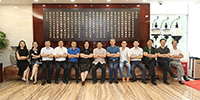 “深圳老字號”復(fù)審工作組到寶鷹集團(tuán)調(diào)研